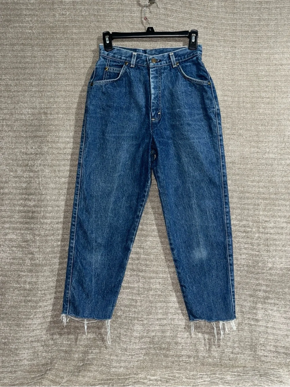Vintage Levi’s Barrel Leg Cut Off Capri Mom Jeans High Waist Denim Women’s 9